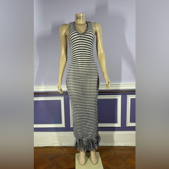 Alaïa

Striped Knit Fringe Maxi Dress - Picture 1 of 9